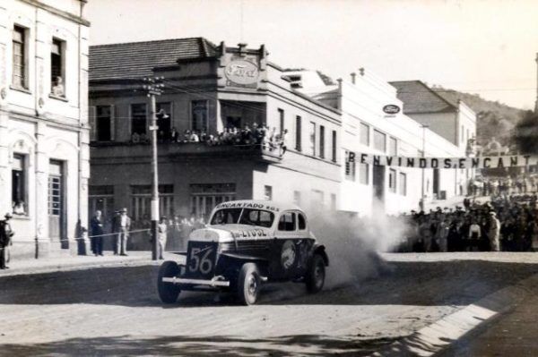 Na época das Corridas de Carreteiras