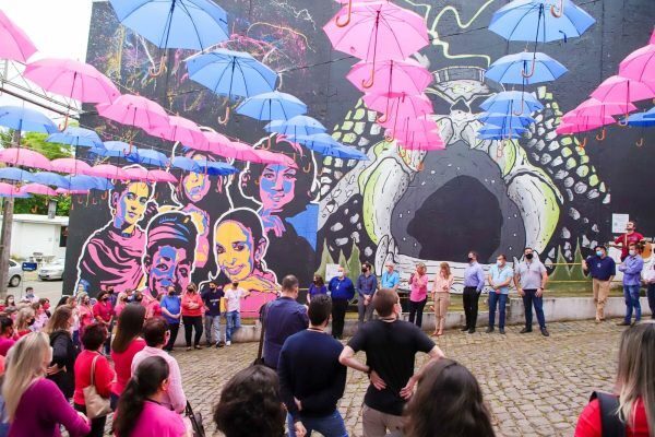 Rua das Sombrinhas recebe a “Chamada pela Vida”