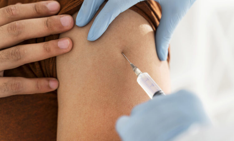 Vacinação em Lajeado segue apenas para segundas doses e doses de reforço
