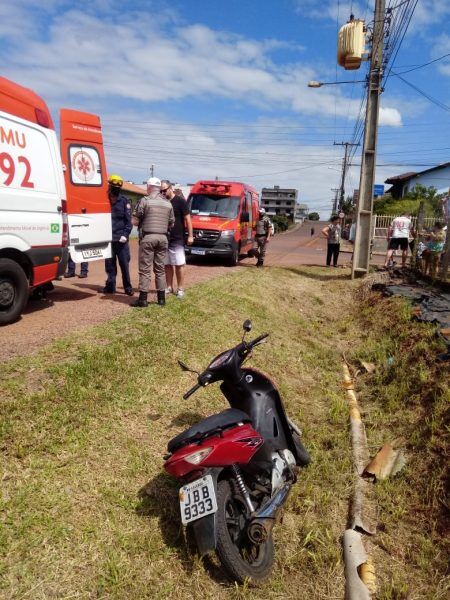 Jovem fica ferido em acidente no bairro Moinhos D’Água