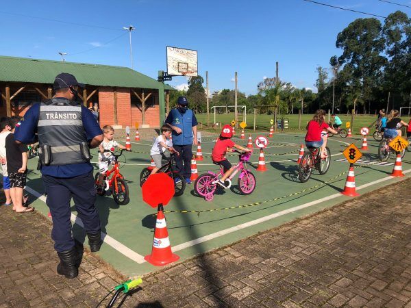 BM e município promovem atividades no Parque dos Dick