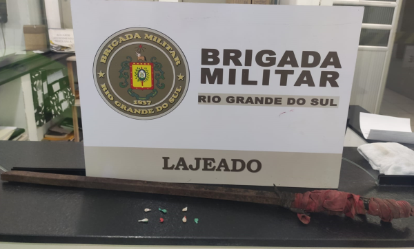 Homem é preso por lesão corporal e posse de drogas em Lajeado