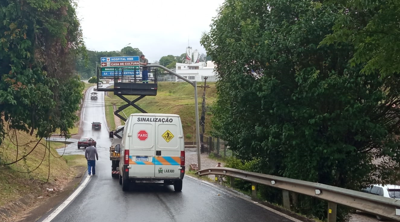 Manutenção tranca trânsito no acesso a Lajeado pela ponte seca
