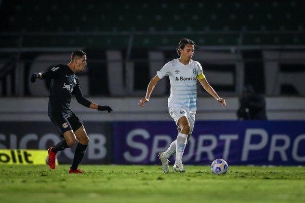 Com desfalques, Grêmio recebe o Bragantino