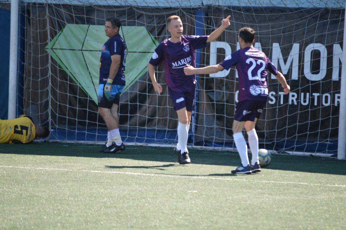 Equipes avançam de fase