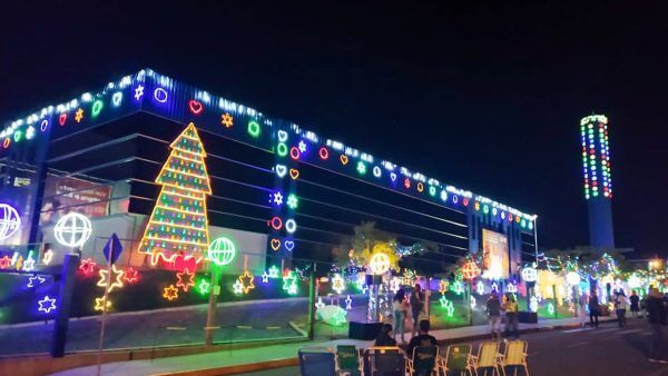 Confira como foi a inauguração da decoração de Natal em Arroio do Meio