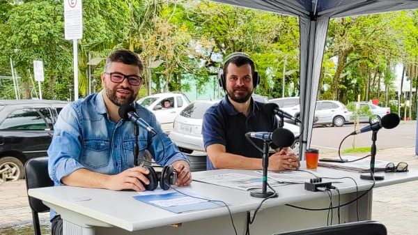 Rádio A Hora 102.9 apresenta programação especial em Arroio do Meio