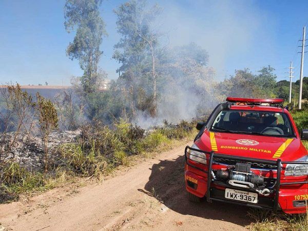 Trinta incêndios em uma semana