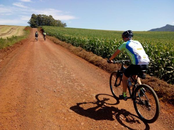 Ciclistas tomam as ruas de Lajeado