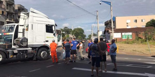 Acidente deixa bairro de Estrela sem energia