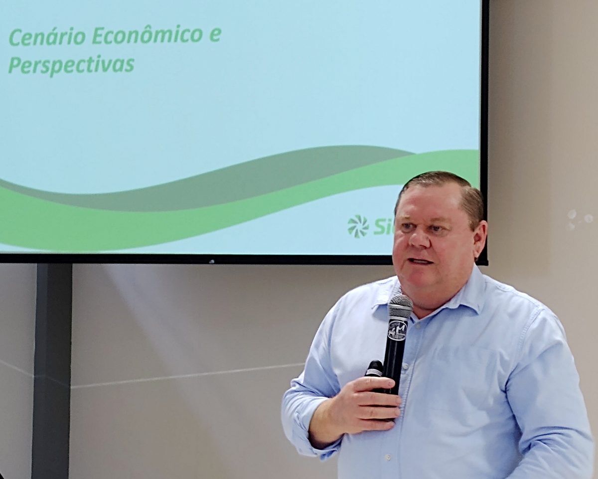 “Todas as projeções indicam que 2022 será um ano de desaceleração econômica”