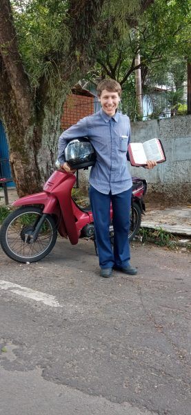 “O mundo é loucura para Deus, e Deus é loucura para o mundo”