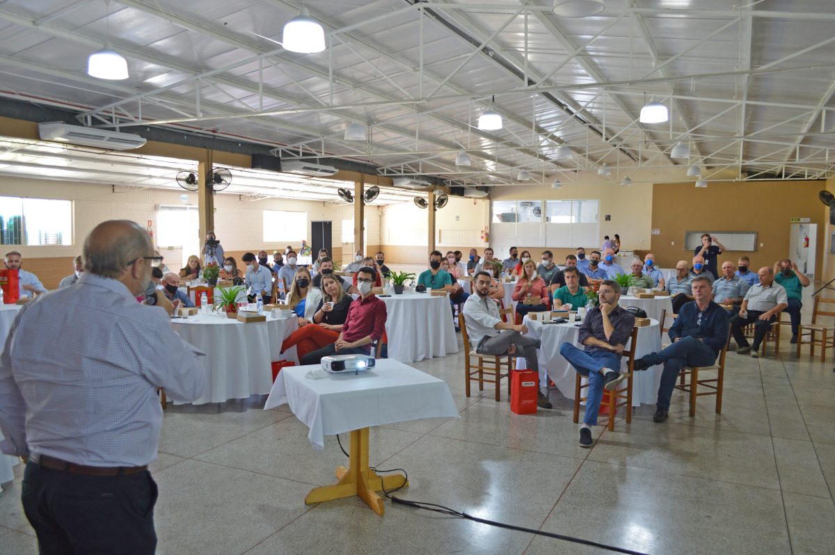 Languiru confirma queijaria, unidade em Rio Pardo e bônus aos produtores