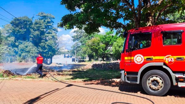 Primeiro dia de 2022 registra novos incêndios em vegetações no Vale