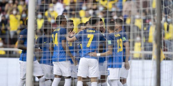 Brasil empata com Equador, em jogo que o VAR foi o grande destaque