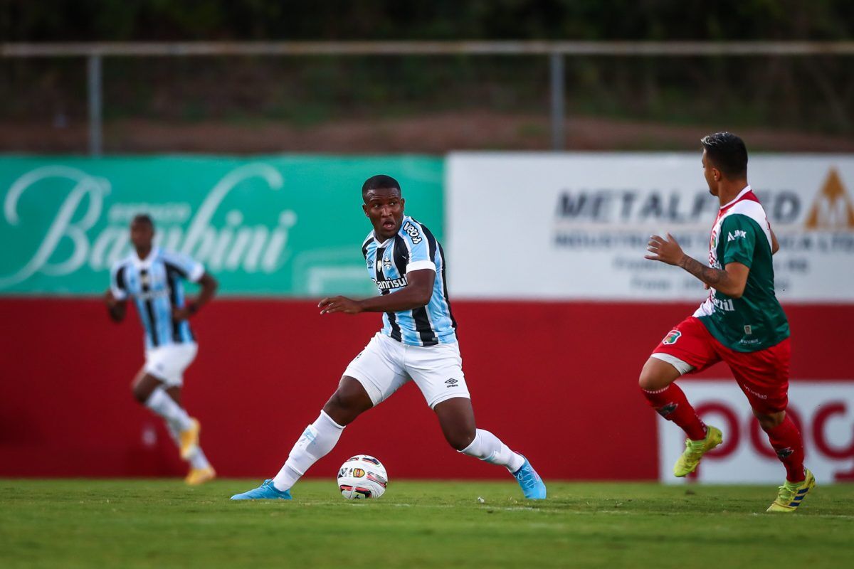 Grêmio joga mal e perde invencibilidade em Frederico Westphalen