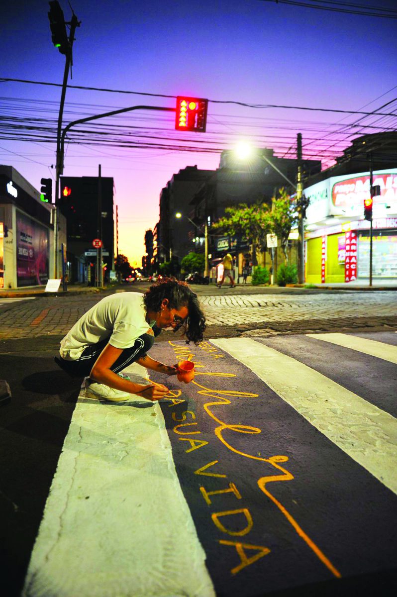 Arte e proteção às mulheres