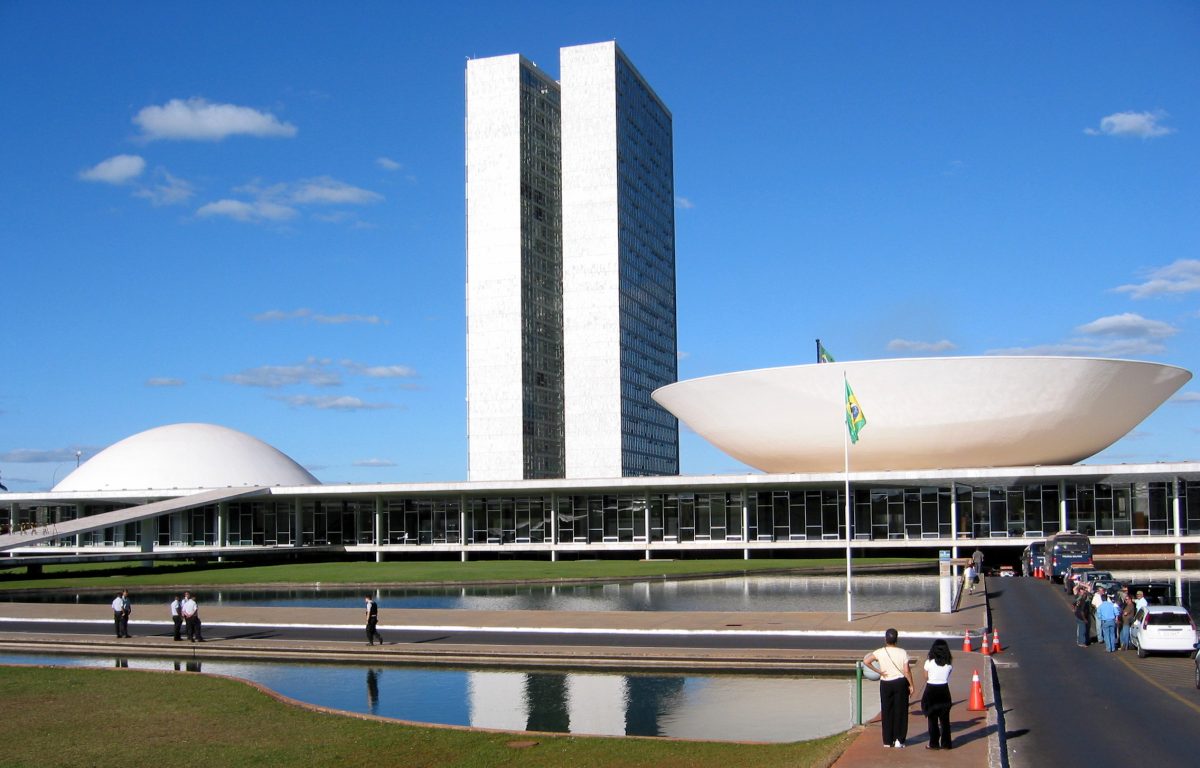 Brasil tem o segundo Congresso mais caro do mundo
