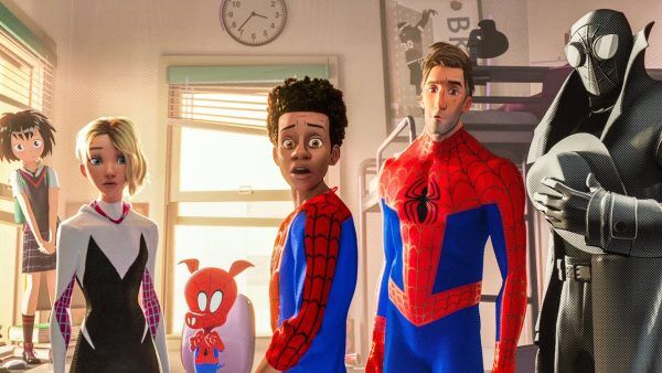 O segundo melhor filme do Homem-Aranha é atração para a família na Netflix