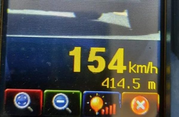 Carro é flagrado a 154 km/h na RSC-287, em Taquari