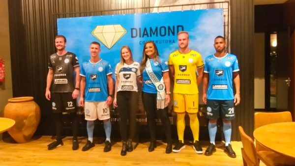 Lajeadense apresenta novos uniformes para a temporada 2022