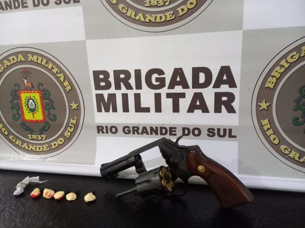 Homem é preso por porte ilegal de arma de fogo em Lajeado