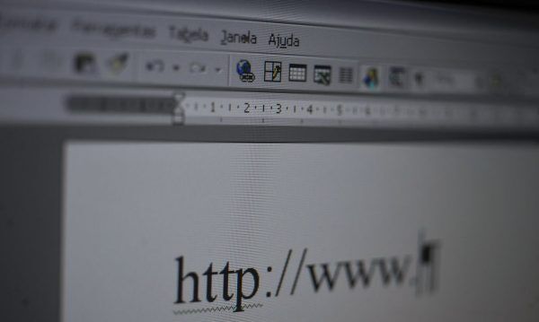 Senado aprova criação do Programa Internet Brasil