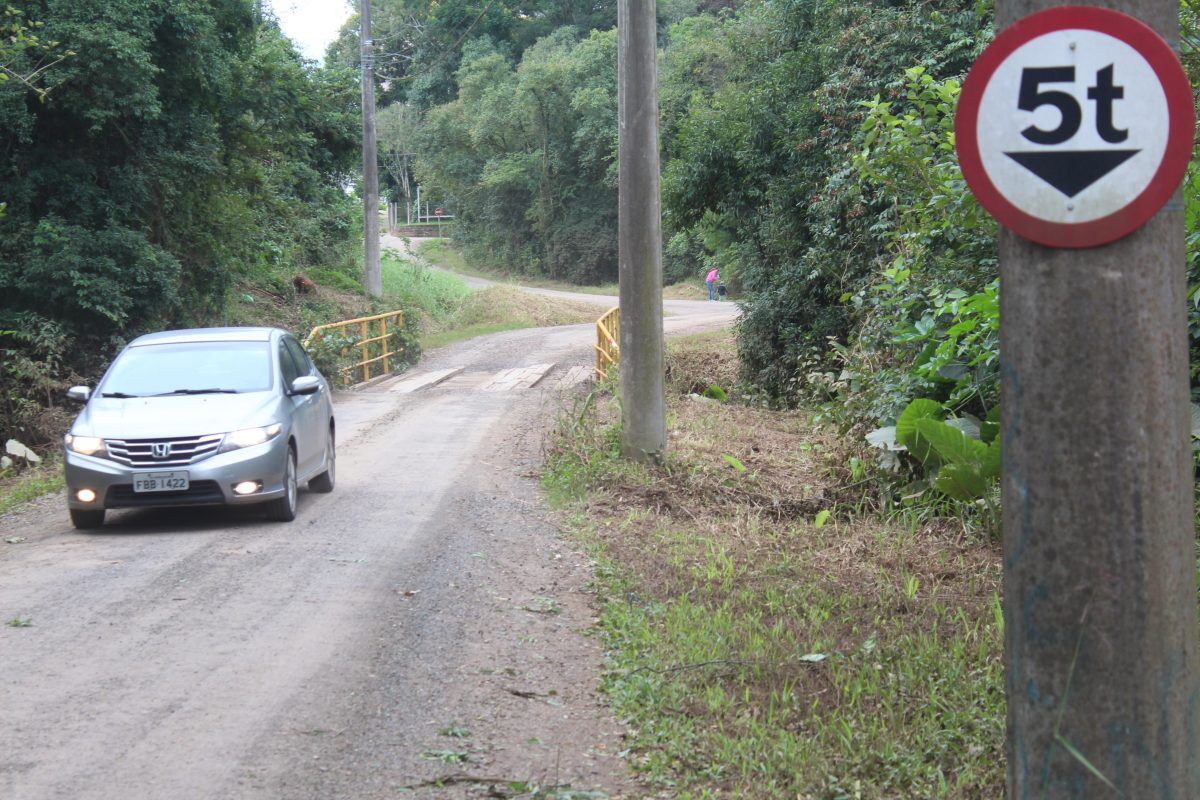 Município espera liberação de R$ 300 mil para construir nova ponte