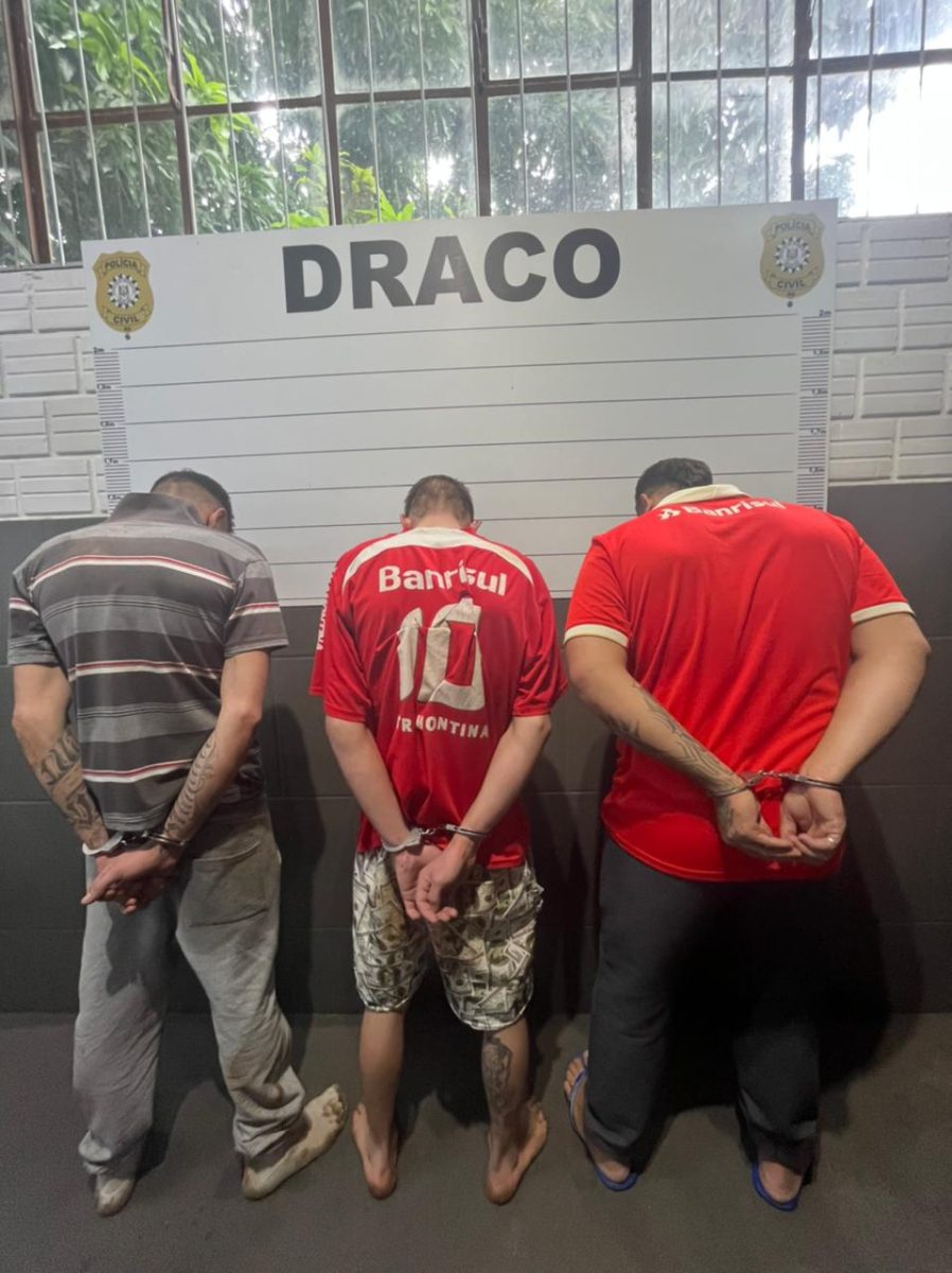 DRACO prende três por tráfico de drogas e porte ilegal de arma