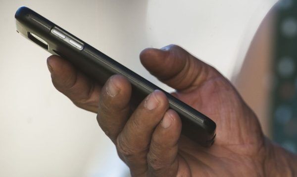 Morador de Lajeado perde R$ 3 mil no golpe do nudes