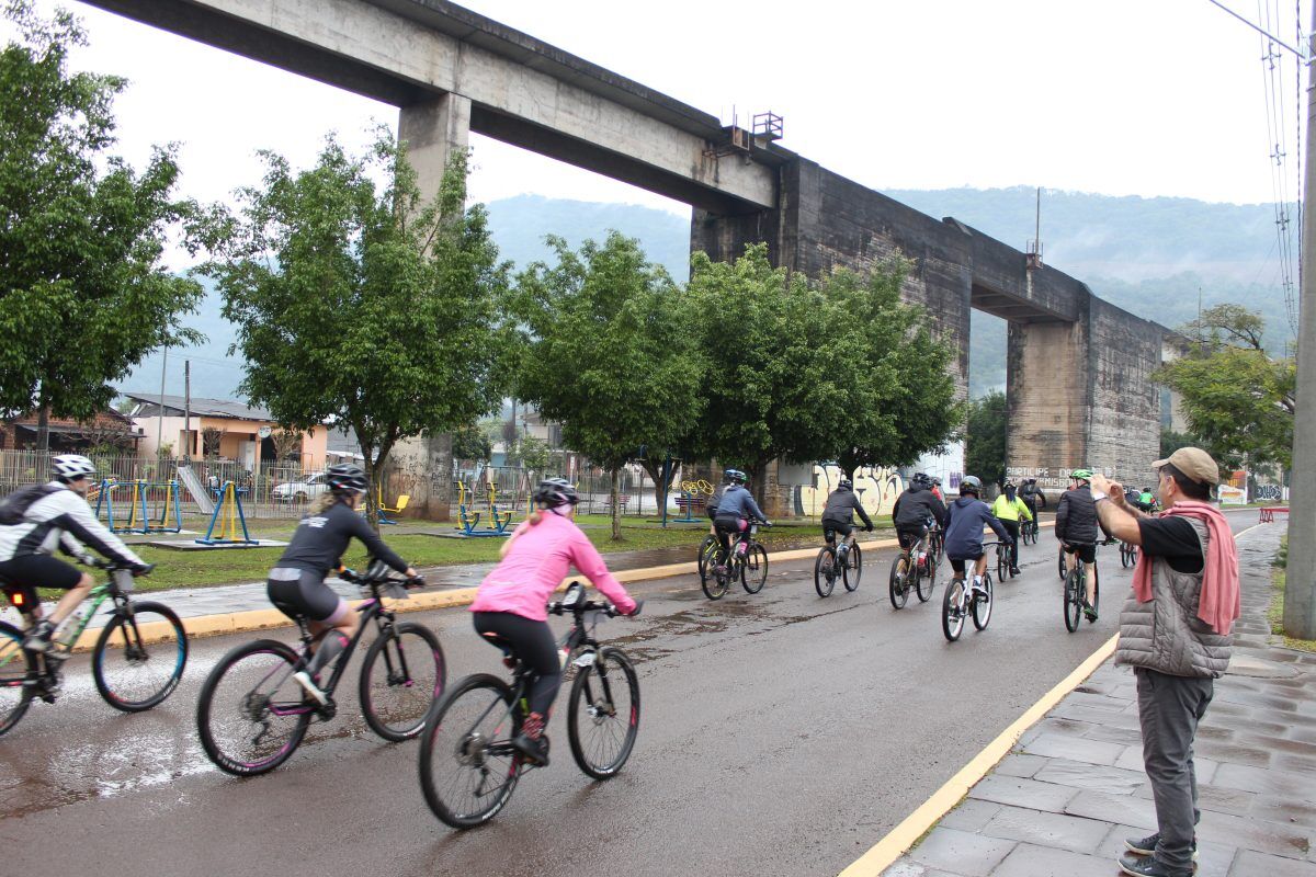 Primeiro Pedal Rota Casas e Casarões reuniu 60 participantes