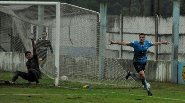 Semana de clássicos define o futuro alviazul