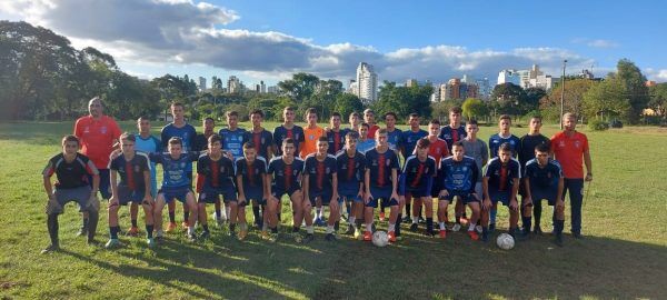 ALE inicia caminhada no Sub-15