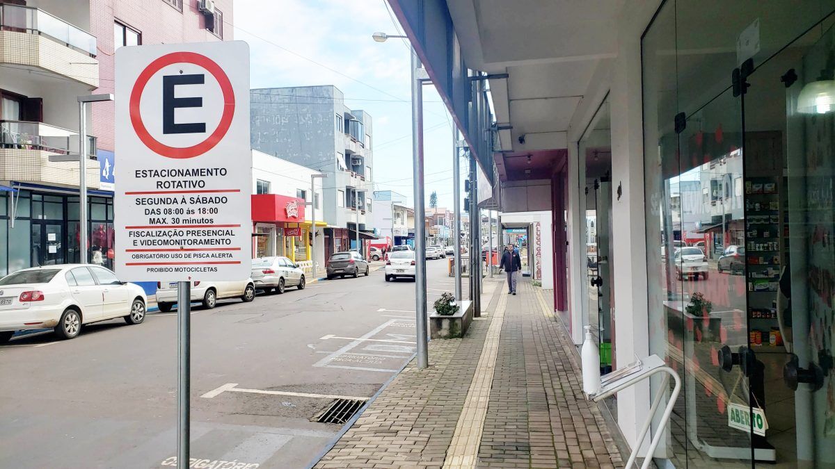 Estacionamento rotativo de Teutônia inicia cobrança de multa