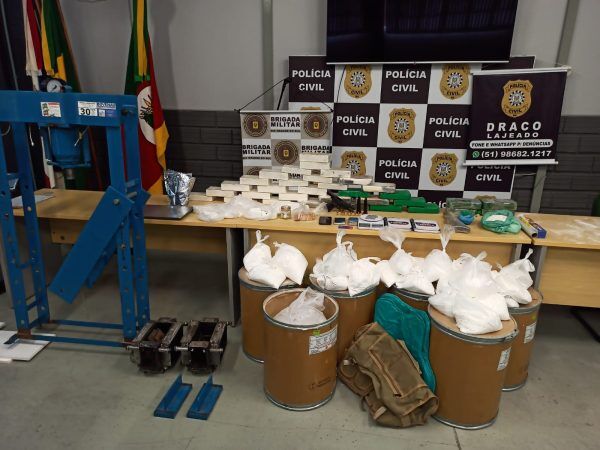 Draco prende três pessoas e apreende 34,5 quilos de cocaína em Lajeado