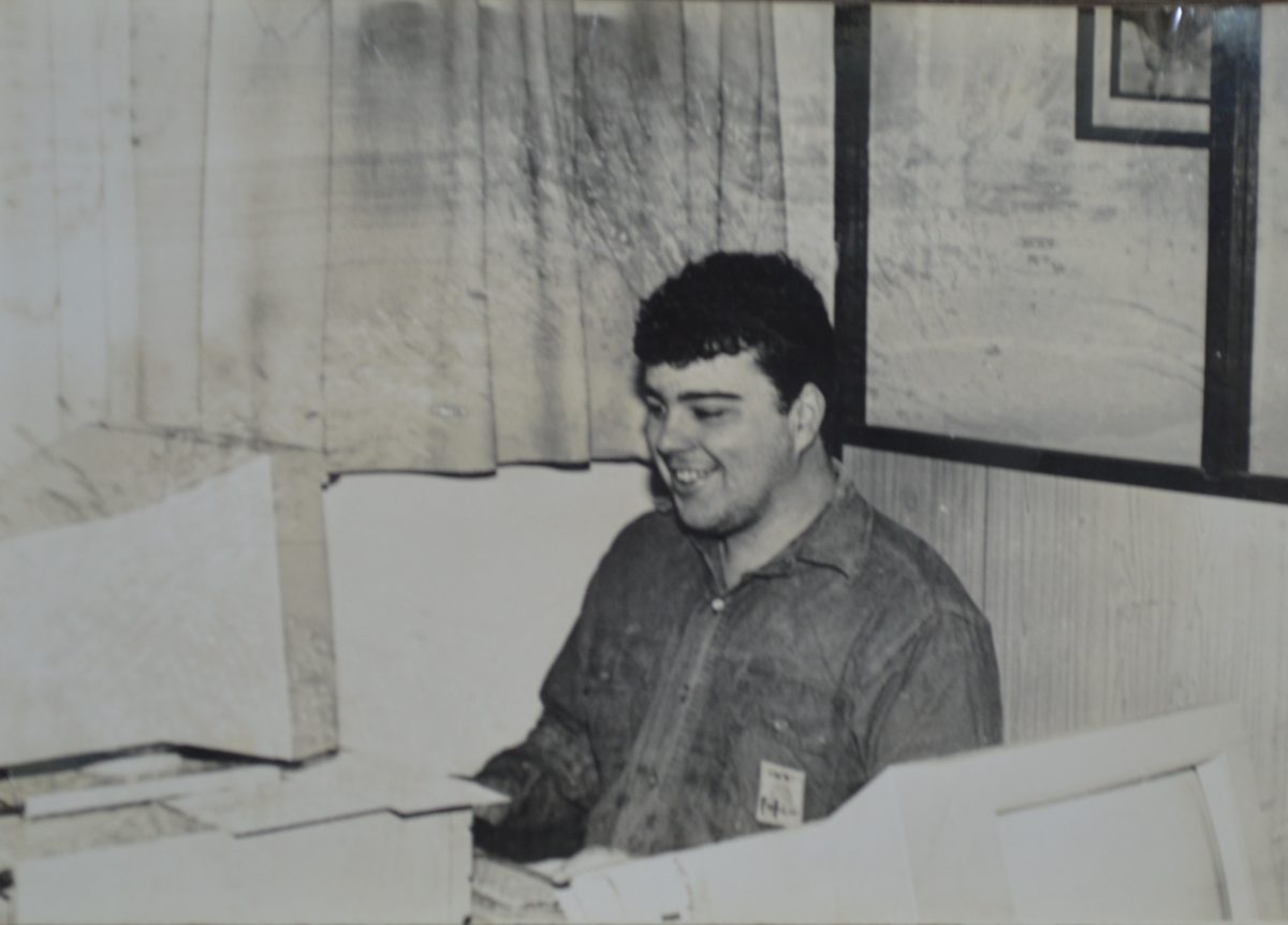 O primeiro emprego de Fabiano Conte na comunicação ocorreu na década de 80, como repórter do jornal O Informativo
