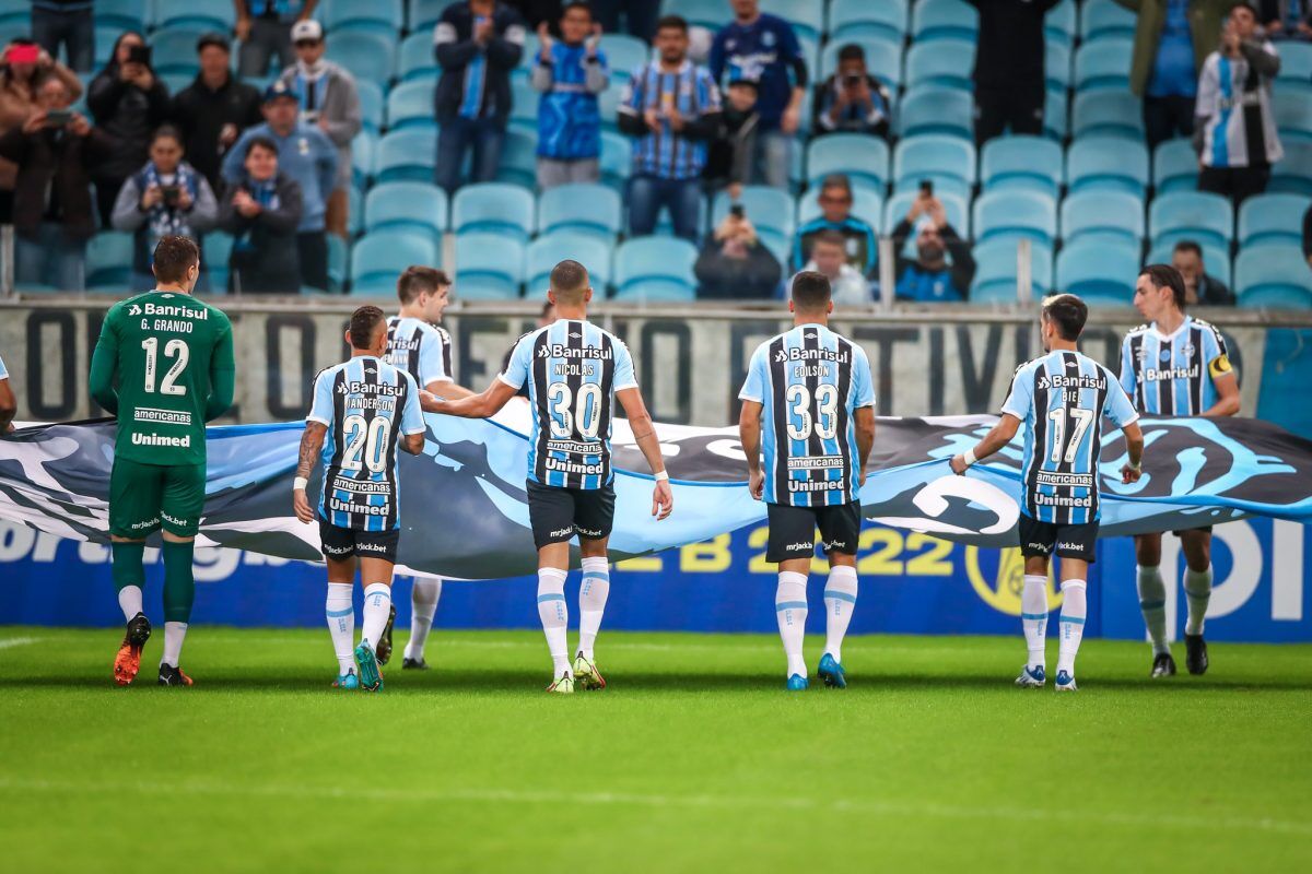 Grêmio volta a vencer e pode voltar ao G4 na próxima rodada