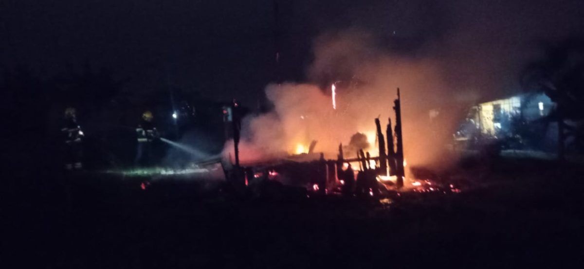 Incêndio destrói residência em Lajeado