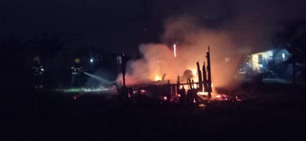 Incêndio destrói residência em Lajeado