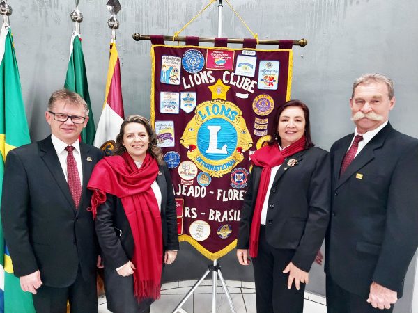 Lions Clube tem nova diretoria