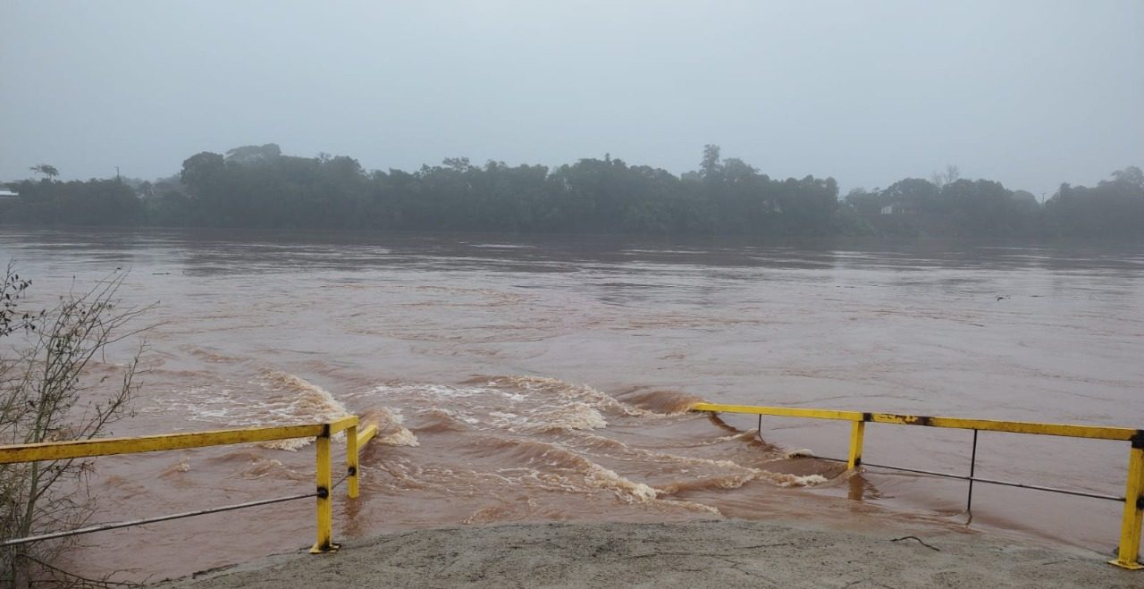 Não há risco de inundação nas próximas 6 horas, afirma coordenador da Defesa Civil de Lajeado