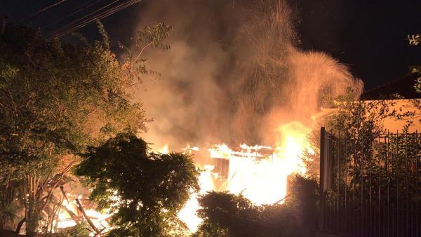 Incêndio consome residência em Lajeado