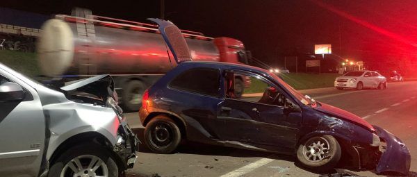 Acidente envolve três veículos em Arroio do Meio