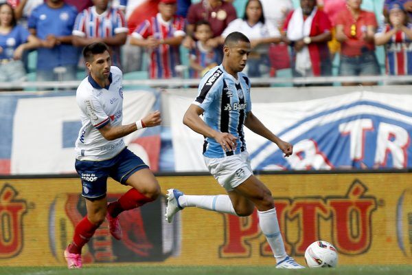 Grêmio fica no empate em Salvador