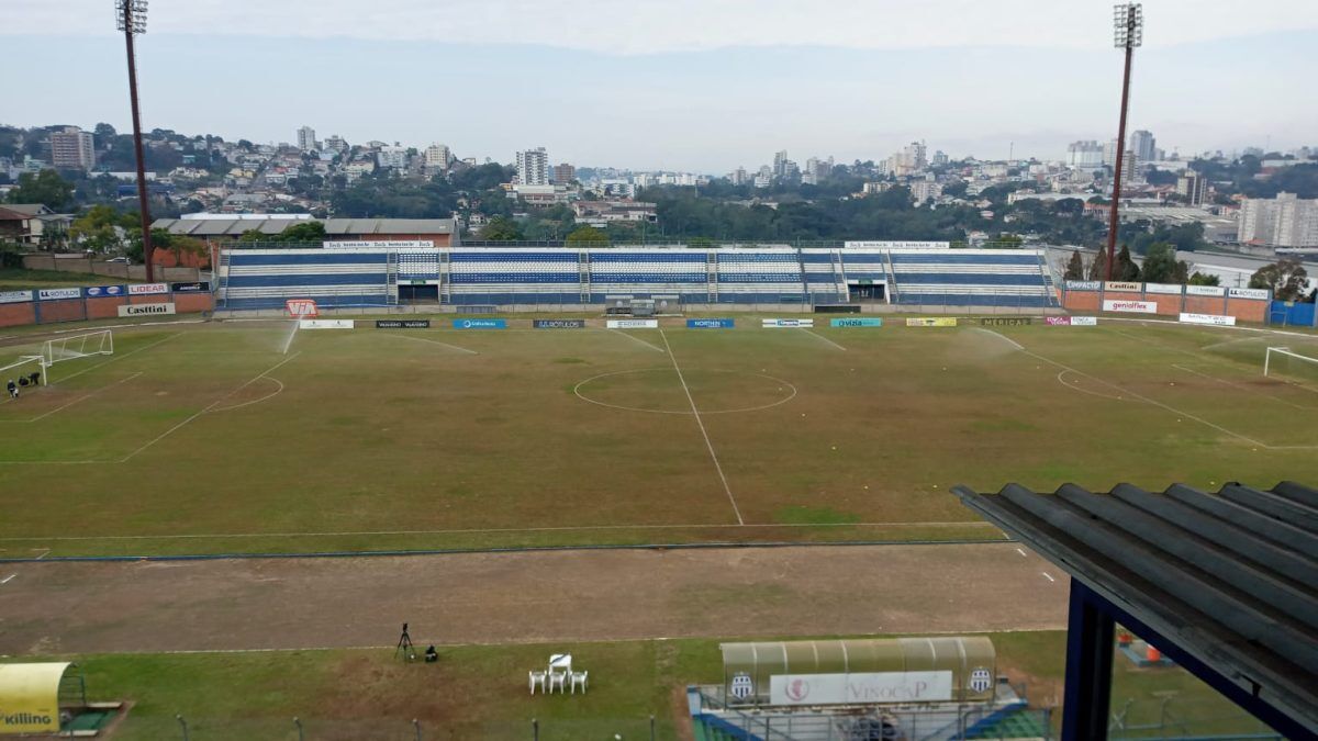 AO VIVO: Lajeadense inicia disputa nas semifinais do Acesso