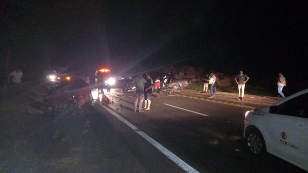 Acidente causa uma morte e deixa três feridos na BR-386