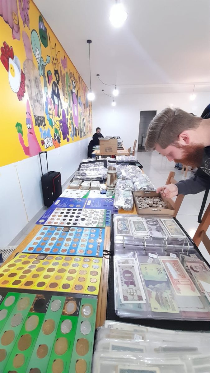 FOTOS: Encontro Regional de Numismática reúne colecionadores e entusiastas
