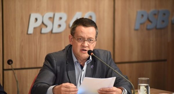 PSB anuncia saída de Beto Albuquerque da disputa ao governo do RS
