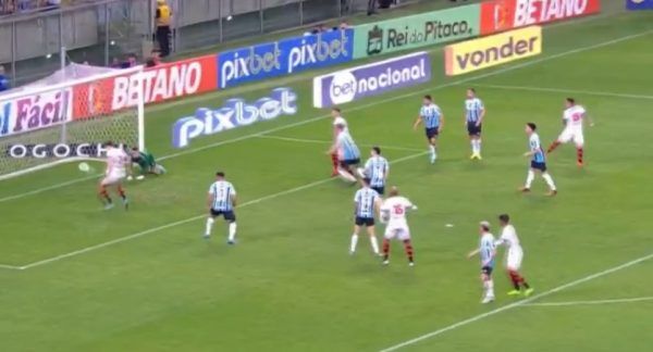 Grêmio joga mal e perde para o Ituano na Arena