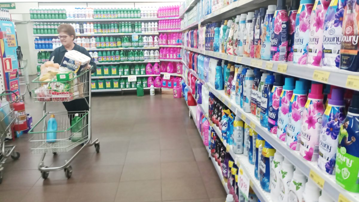 Preço dos produtos de limpeza sobe 11,4% em 12 meses